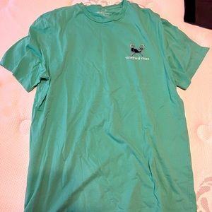 Vineyard Vines T Shirt